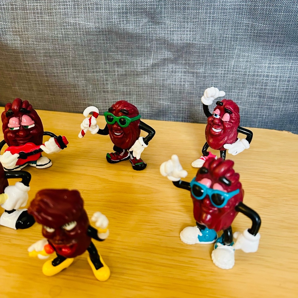 California Raisins 6 piece set- Circa 1988 - Picture 3 of 5